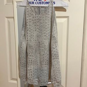 Violet & Claire blouse